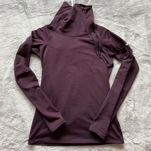 Nike Plum-Color Size M Hyperwarm Dri-fit Turtleneck
